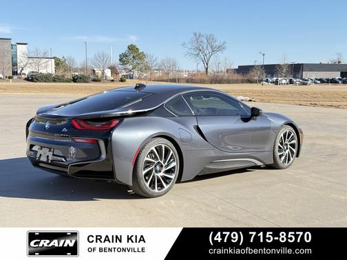 2017 BMW i8 Base
