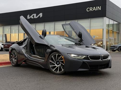 2017 BMW i8 Base