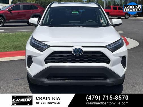 2022 Toyota RAV4 Hybrid XLE
