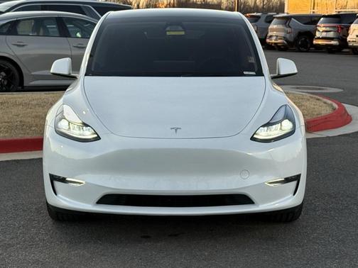 2024 Tesla Model Y Long Range Dual Motor All-Wheel Drive