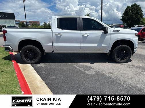 Summit White 2019 Chevrolet Silverado 1500 RST