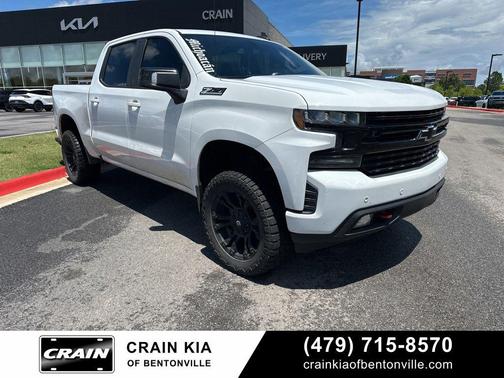 Summit White 2019 Chevrolet Silverado 1500 RST