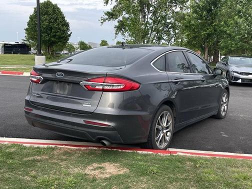 2019 Ford Fusion SEL