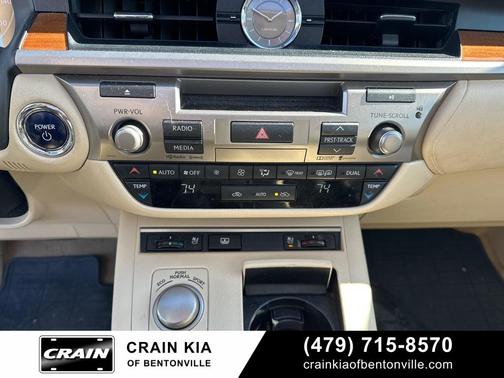 2015 Lexus ES 300h Base