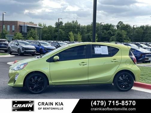 2016 Toyota Prius c One