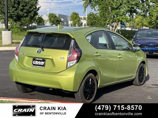 2016 Toyota Prius c One