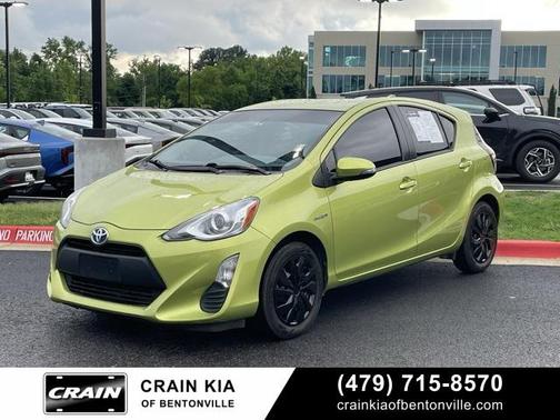 2016 Toyota Prius c One