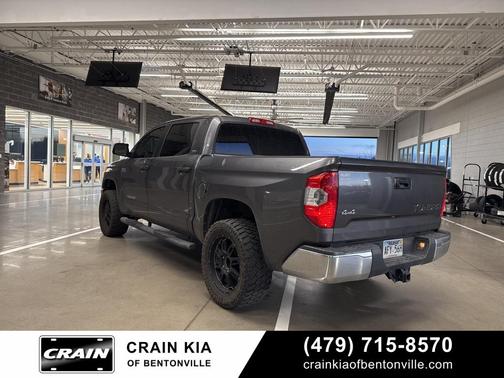 2014 Toyota Tundra SR5