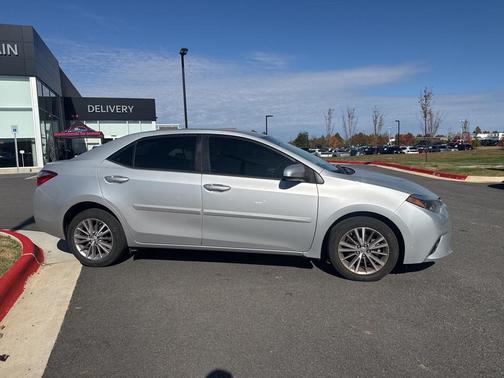 2015 Toyota Corolla LE Plus
