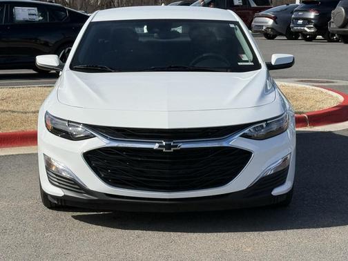 2024 Chevrolet Malibu FWD RS