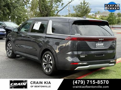 2024 Kia Carnival EX