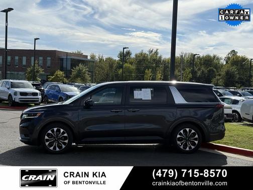 2024 Kia Carnival EX