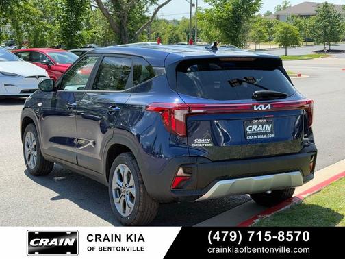 Dark Ocean Blue 2026 Kia Seltos LX