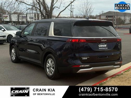 2024 Kia Carnival LX