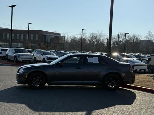 2023 Chrysler 300 S