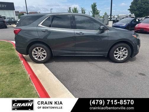 Nightfall Gray Metallic 2018 Chevrolet Equinox LT