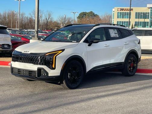 Snow White Pearl 2026 Kia Sportage Plug-In Hybrid X-Line Prestige