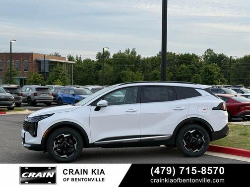 Glacial White Pearl 2026 Kia Sportage EX