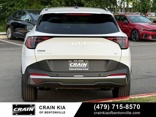 Glacial White Pearl 2026 Kia Sportage EX