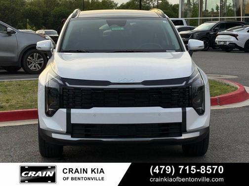 Glacial White Pearl 2026 Kia Sportage EX