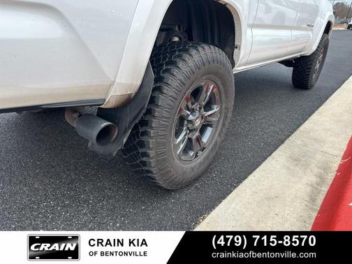 2017 Toyota Tacoma TRD Sport