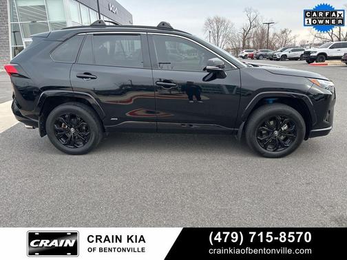 2024 Toyota RAV4 Hybrid SE