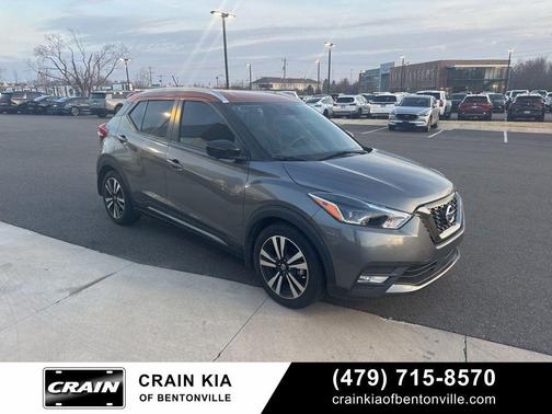 2020 Nissan Kicks SR