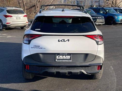 Glacial White Pearl 2025 Kia Sportage S