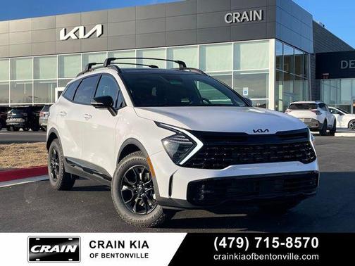 Glacial White Pearl 2025 Kia Sportage S