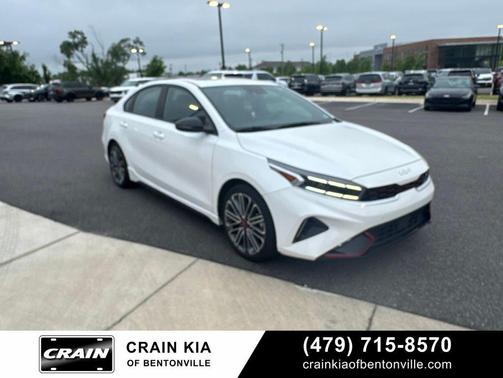 Snow White Pearl 2023 Kia Forte GT
