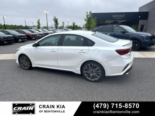 Snow White Pearl 2023 Kia Forte GT