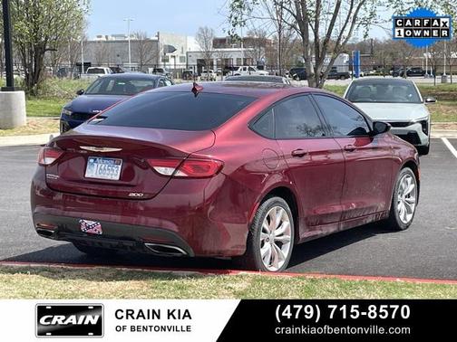 2015 Chrysler 200 S