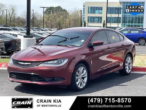 2015 Chrysler 200 S