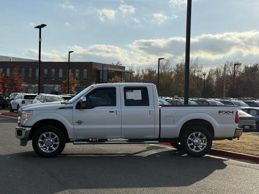 2011 Ford F-250 Lariat