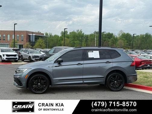 2022 Volkswagen Tiguan 2.0T SE R-Line Black 4MOTION