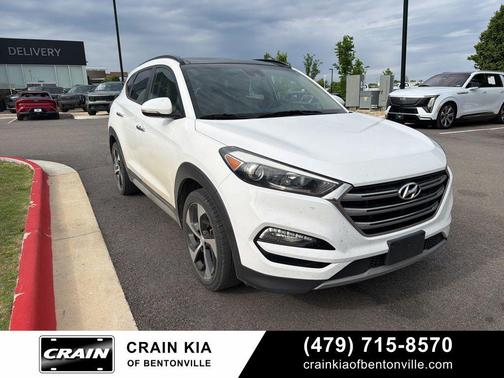 Dazzling White 2018 Hyundai TUCSON Limited