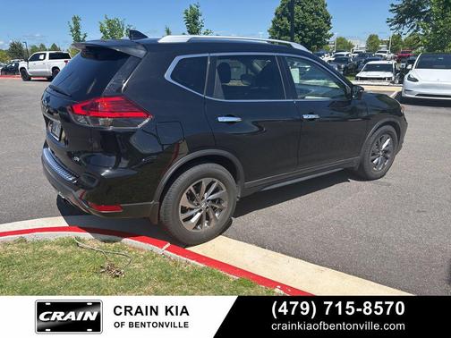 Magnetic Black 2017 Nissan Rogue SV