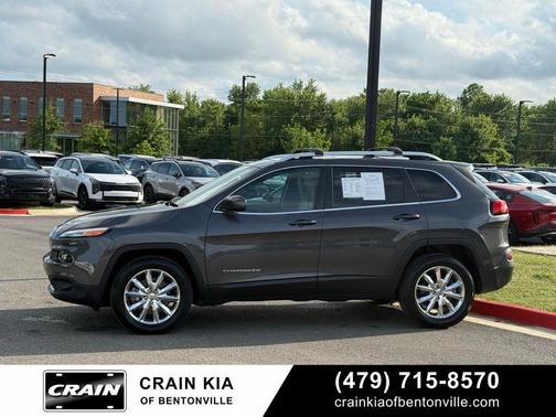 Granite Crystal Metallic Clearcoat 2016 Jeep Cherokee Limited