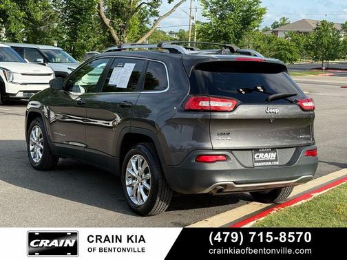 Granite Crystal Metallic Clearcoat 2016 Jeep Cherokee Limited