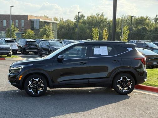 2024 Kia Seltos EX