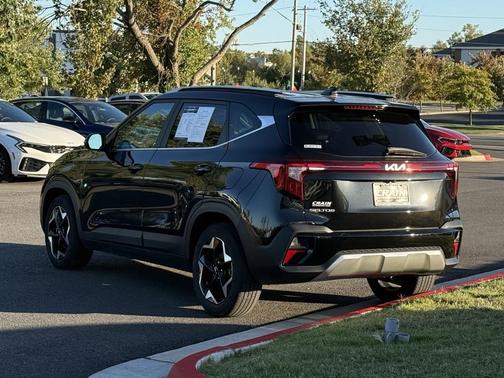 2024 Kia Seltos EX