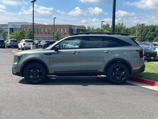 Jungle Green 2026 Kia Sorento SX