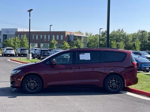 2019 Chrysler Pacifica Limited