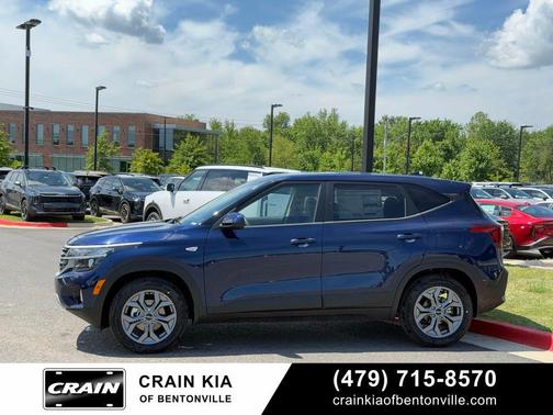 Dark Ocean Blue 2026 Kia Seltos LX