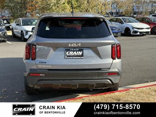 2023 Kia Sorento LX