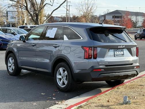 2023 Kia Sorento LX