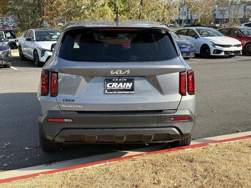 2023 Kia Sorento LX