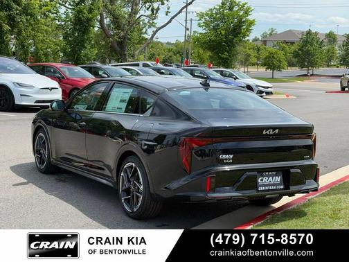 Aurora Black Pearl 2026 Kia K4 GT-Line
