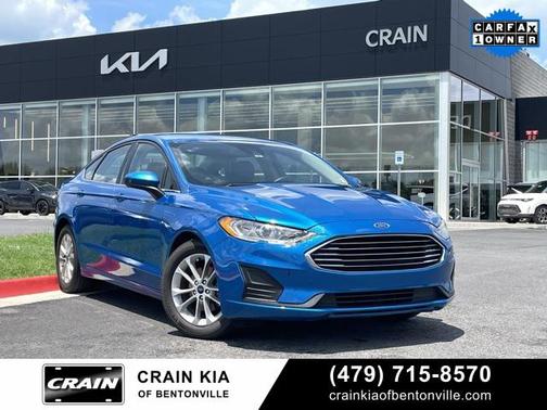 2020 Ford Fusion SE