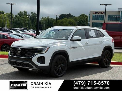 Pure White 2024 Volkswagen Atlas Cross Sport 2.0T SE w/Technology 4MOTION